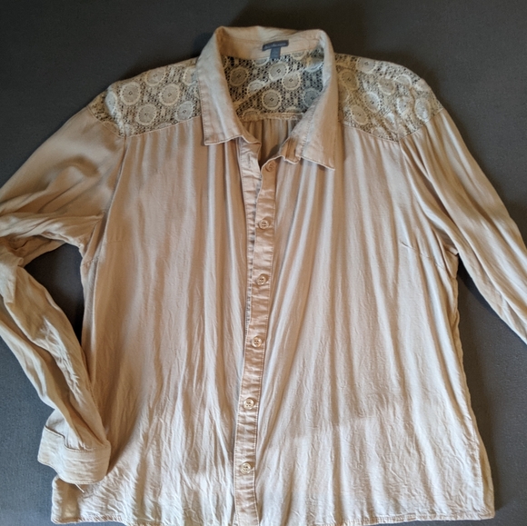 Lace Shoulder Buttoned Shirt - Picture 1 of 3